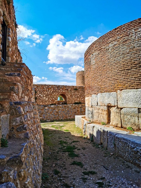 Византийские стены в Изнике