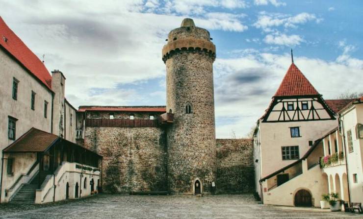 В замке Страконице