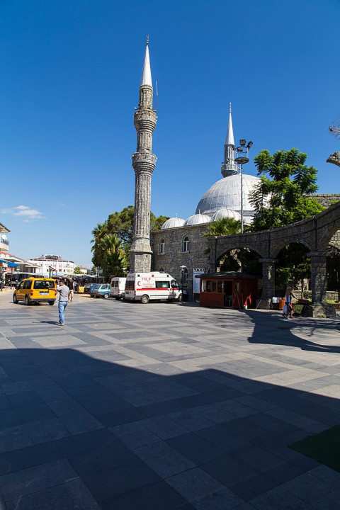 Мечеть в центре Белека