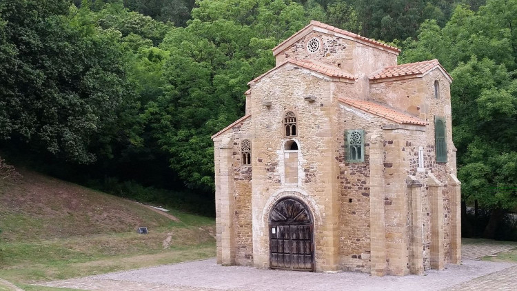 Церковь Сан-Мигель-де-Лилло