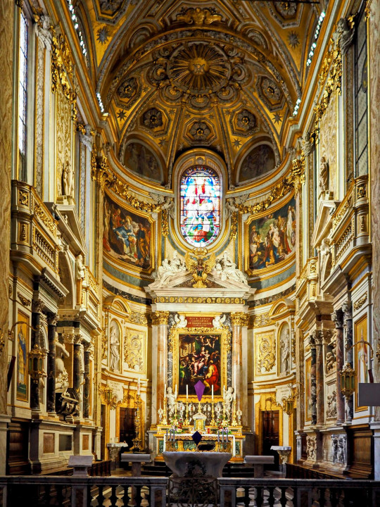 Интерьер церкви Санта-Мария-дель-Анима 