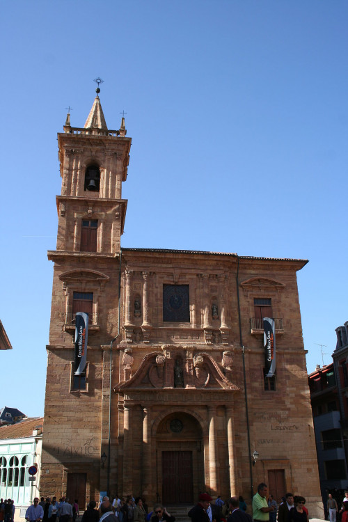Церковь Сан-Исидоро