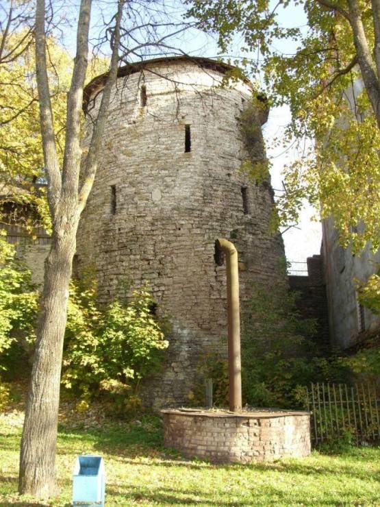 Мстиславская башня