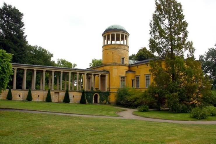 Линдштедтский дворец
