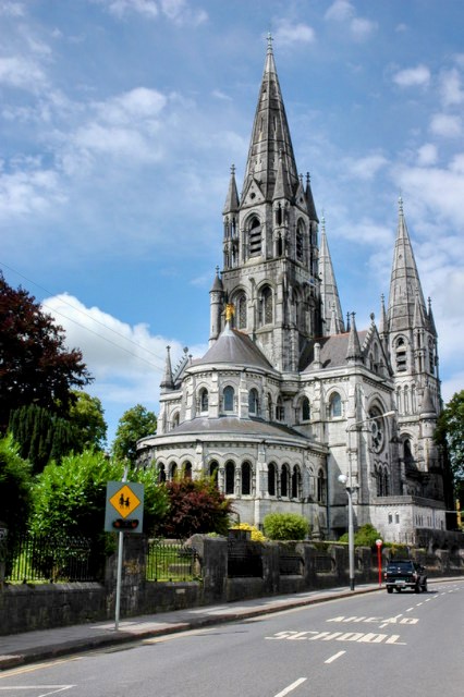 Собор св. Финбарра в городе Корк