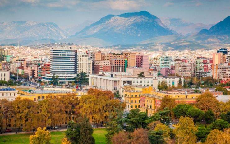 Тирана фото города