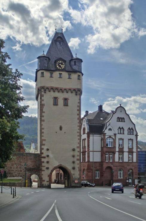 Вюрцбургские ворота в Мильтенберге