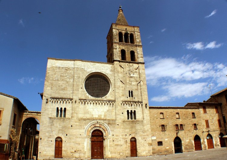 Церковь Сан-Микеле Арканджело