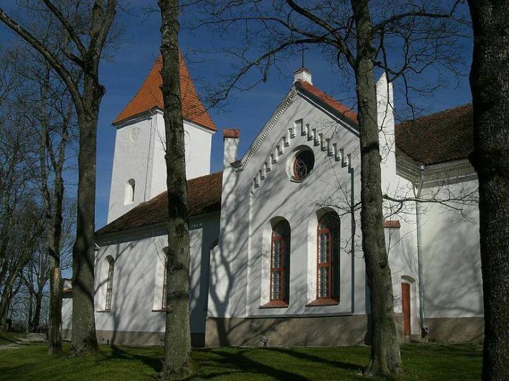 Евангелистико-лютеранская церковь в Талси