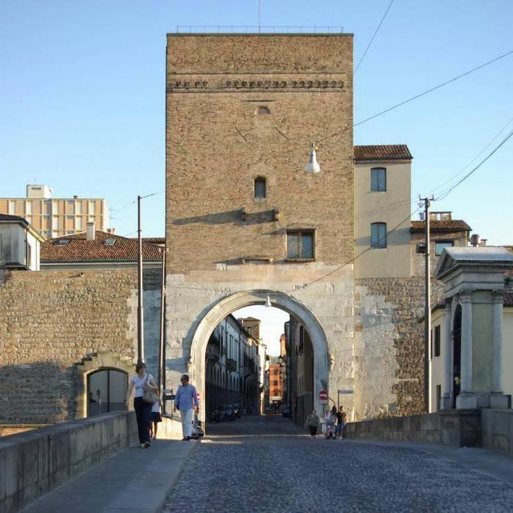 Порта Молино