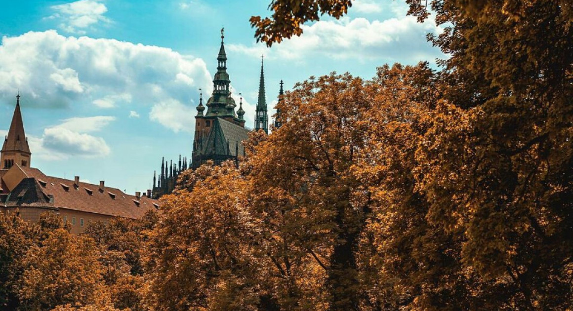 Осень в Праге. Автор фото - @heyitskien
