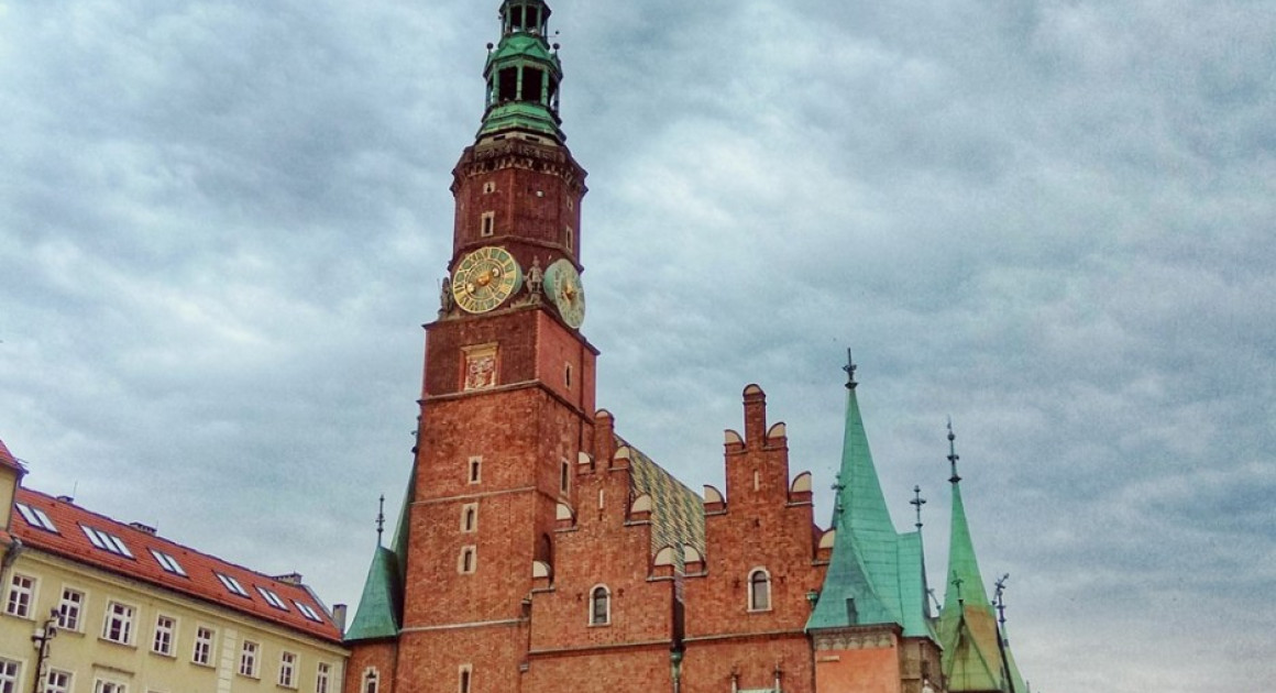 Ратуша - одно из самых красивых зданий Вроцлава