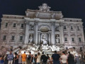 Великолепный Треви - самый большой и красивый фонтар Рима