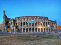 Легендарный Колизей - самый большой амфитеатр Античности и символ Рима