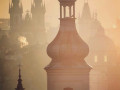 Прага очень, чрезвычайно атмосферна в тумане. Автор фото - @david_sedivy_photos