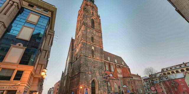 Город Базилика св. Элизабет Венгерской во Вроцлаве