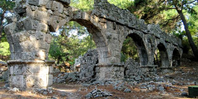 Город Фазелис