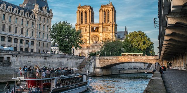 Город Франция