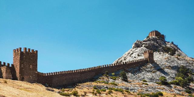 Генуэзская крепость