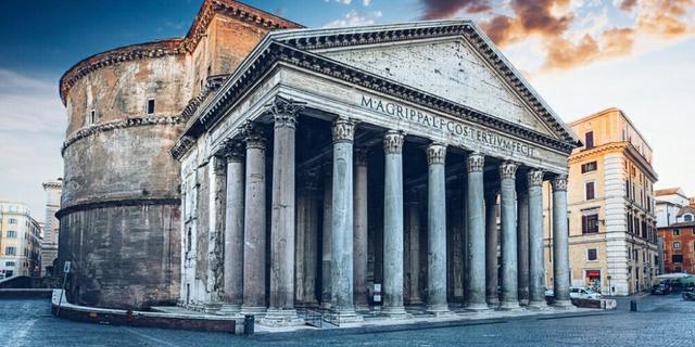 Город Пантеон