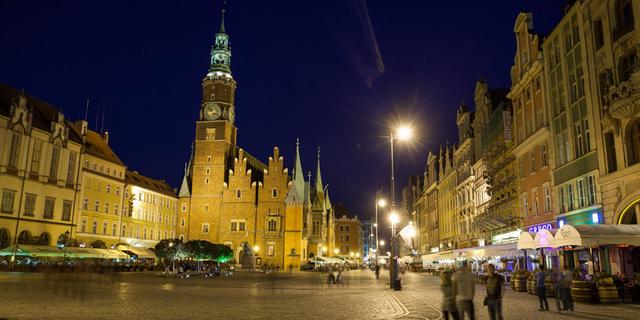 Город Рыночная площадь во Вроцлаве