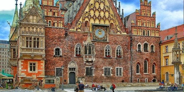 Город Старая ратуша (Вроцлав)