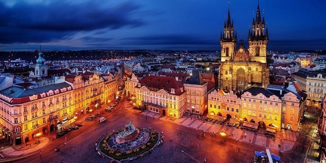 Город Староместская площадь