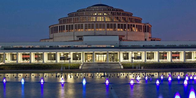 Город Зал Столетия - один из символов Вроцлава