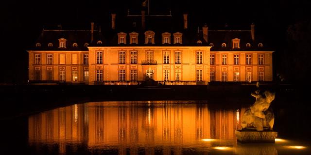 Город Замок Бретей