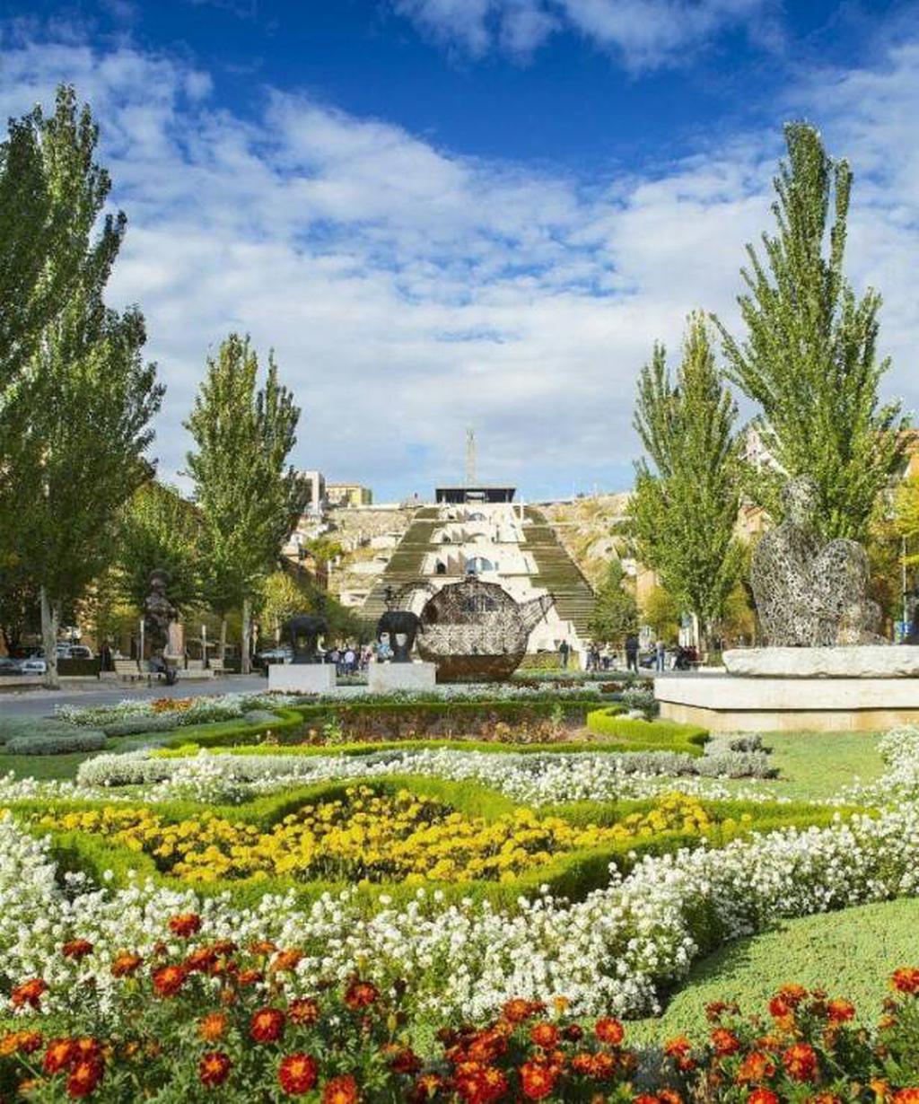 Ереванский Каскад