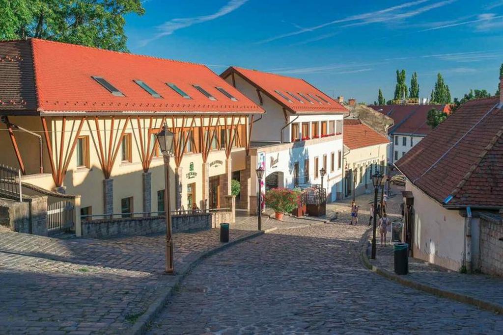Улочки старого города