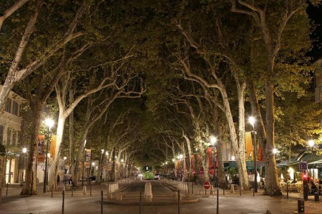 Cours Mirabeau
