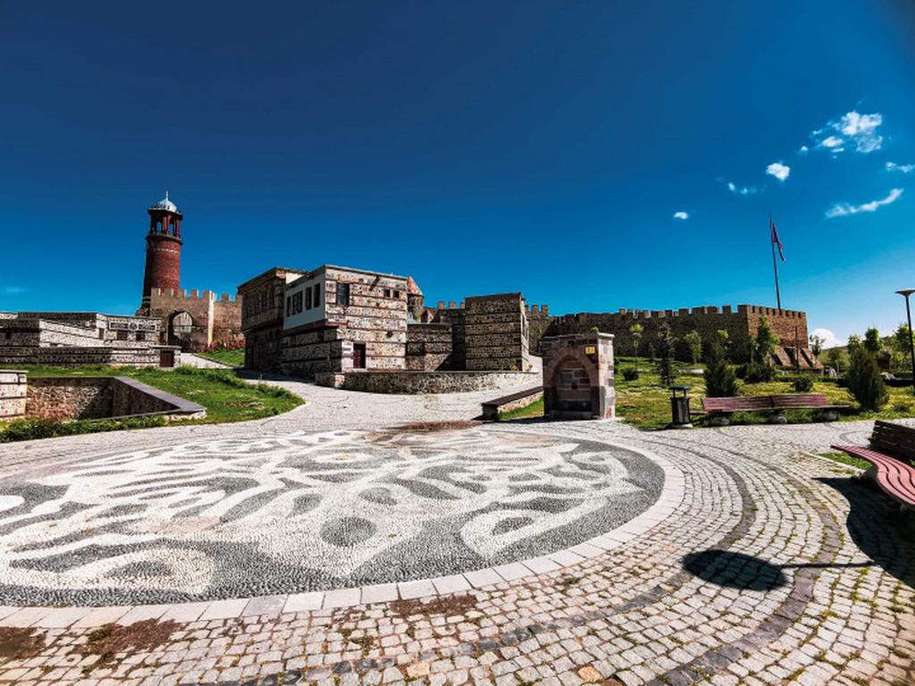 Замок в Эрзуруме
