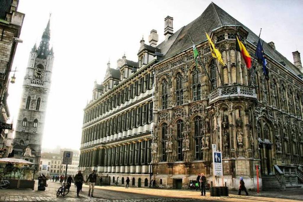 Ратуша (Stadhuis)