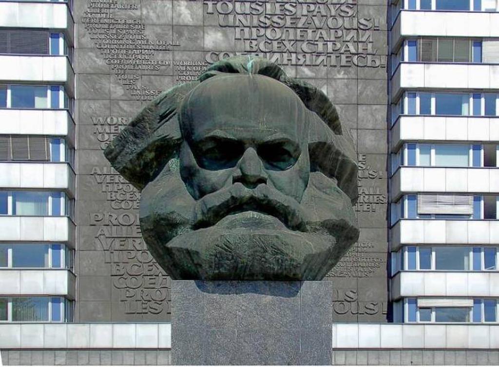 Памятник Карлу Марксу
