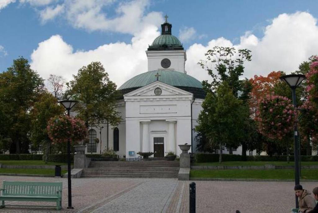 Церковь в Хямеэнлинне