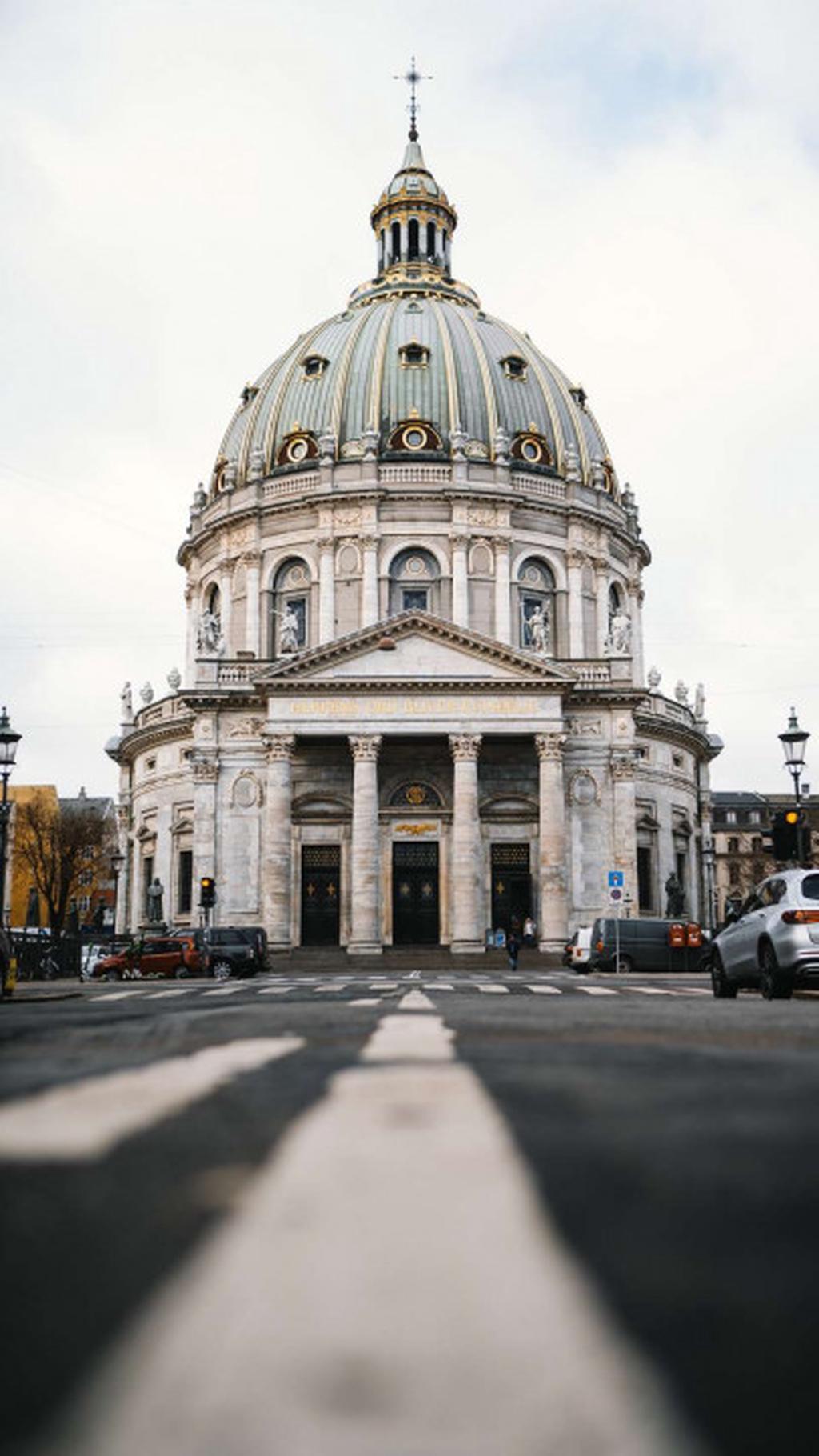 Мраморная церковь