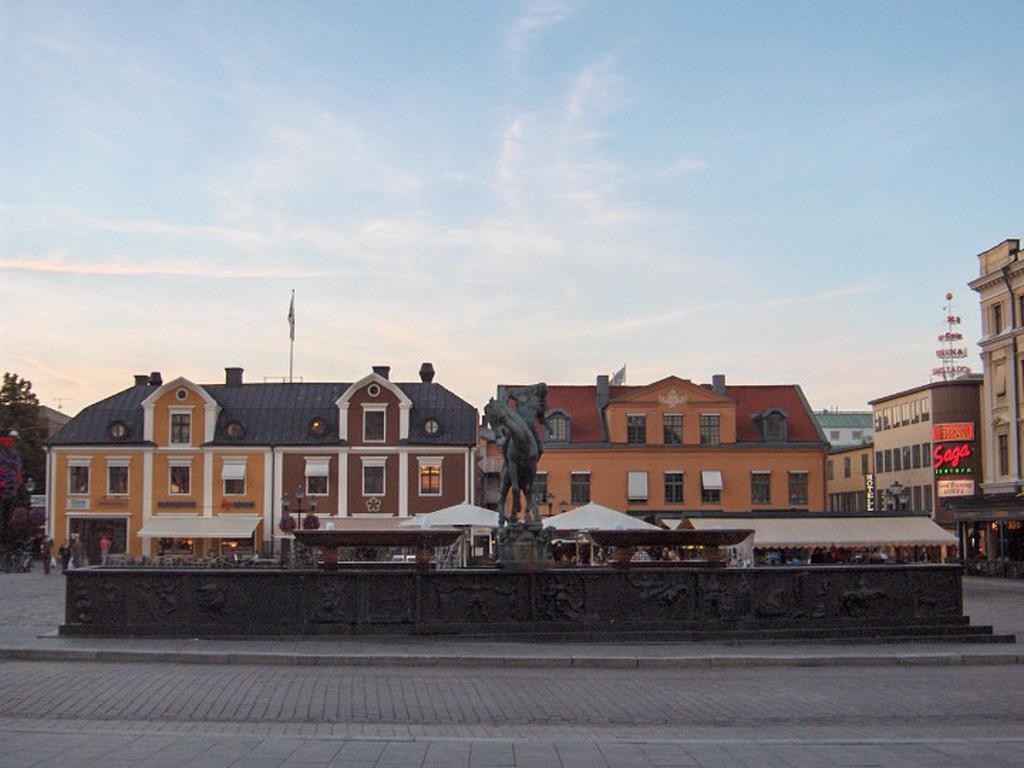 Стора Торгет (Stora Torget)