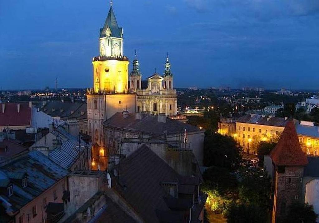 Готическая башня