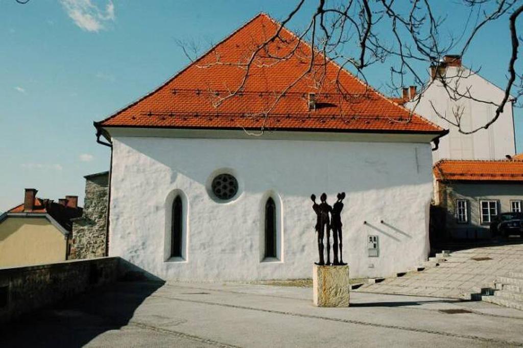 Старая синагога