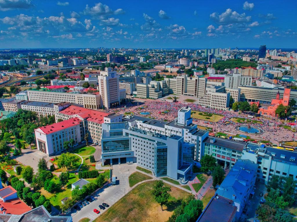 Площадь Независимости в Минске