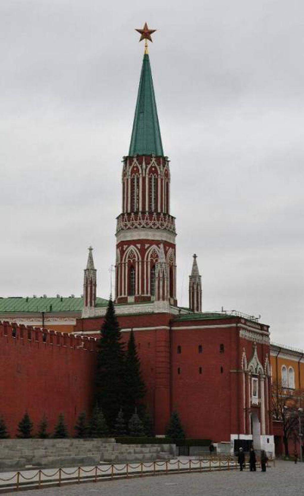 Никольская башня