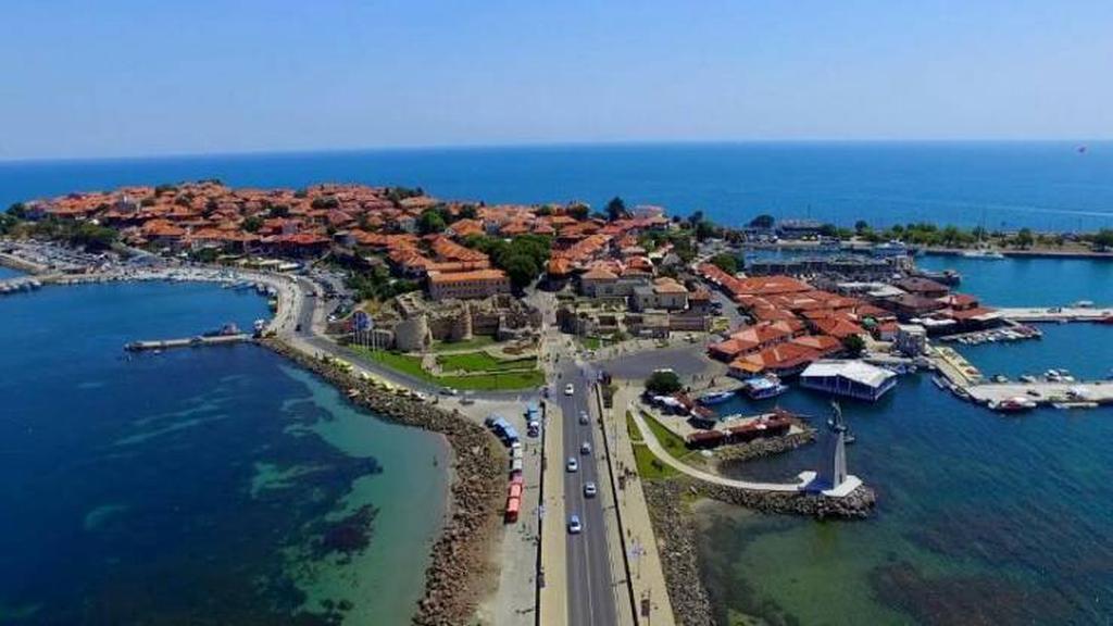 Панорама старого города