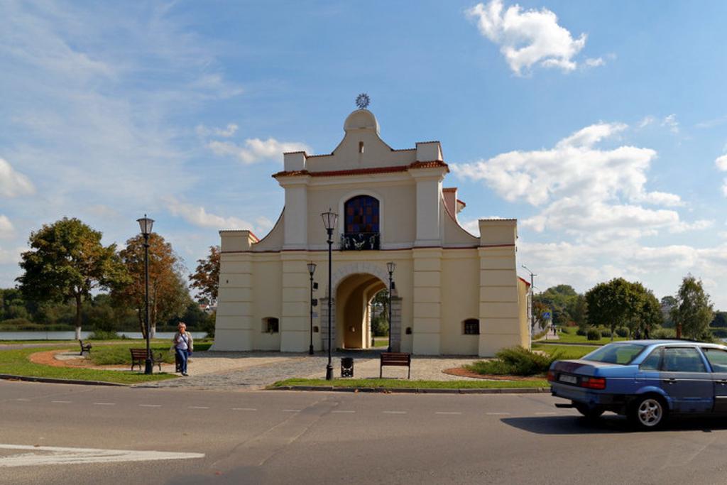 Слуцкие ворота