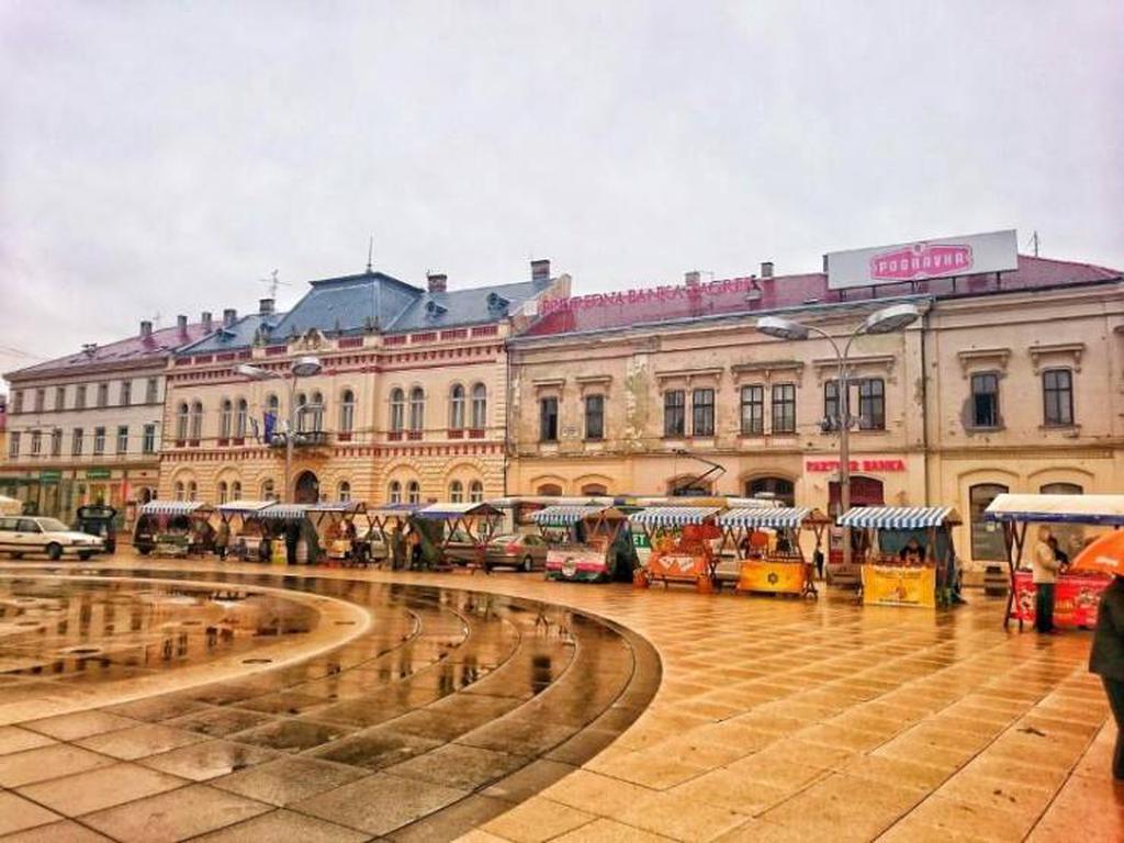 Площадь Анте Старчевича