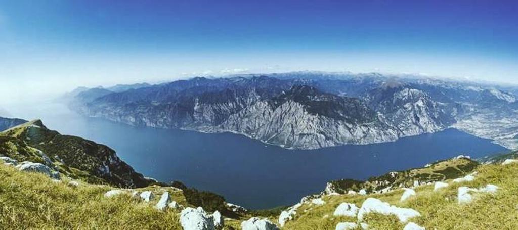Панорама озера
