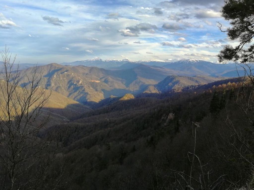 Панорама Лаго-наки