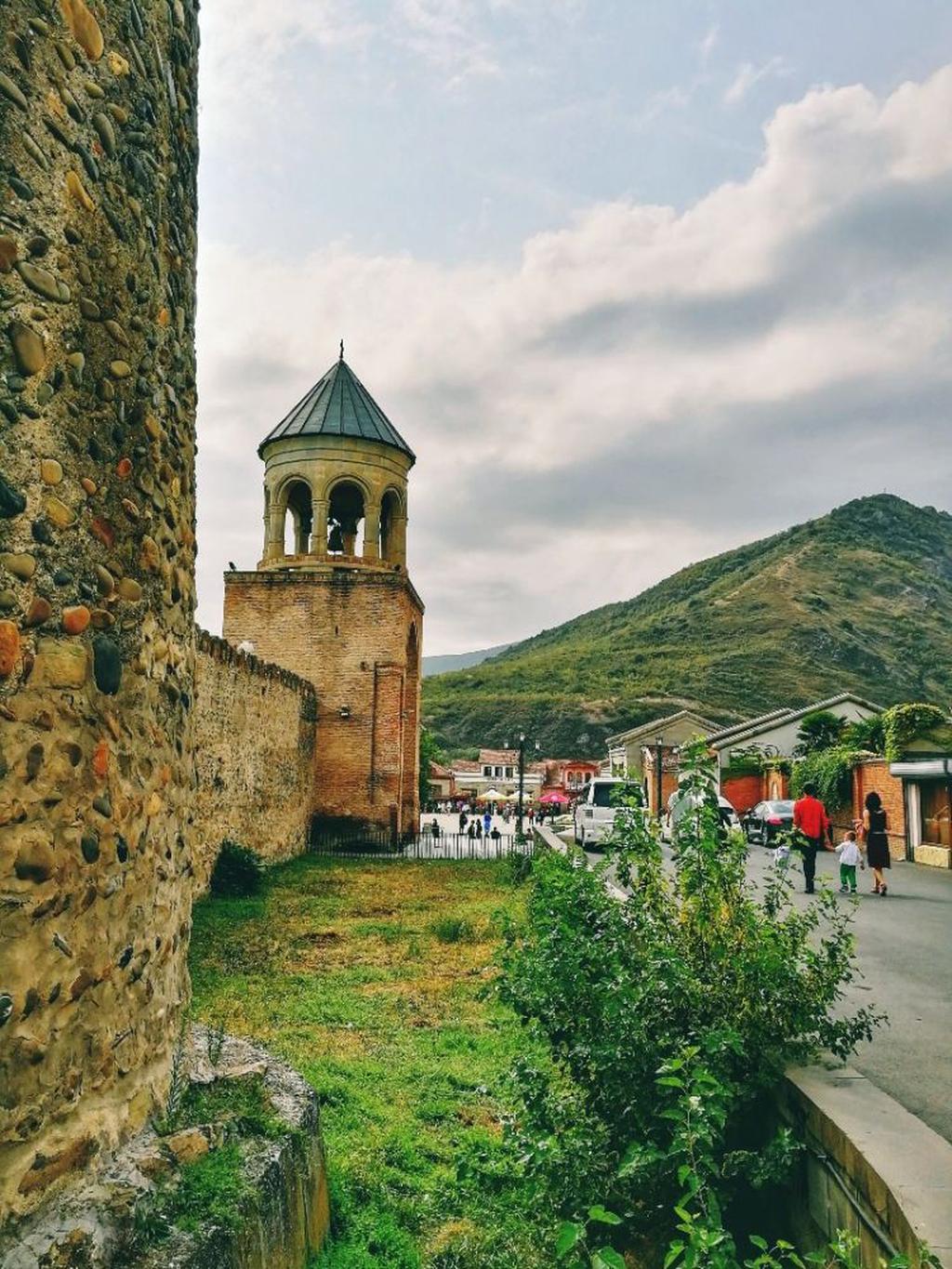 Стены Светицховели