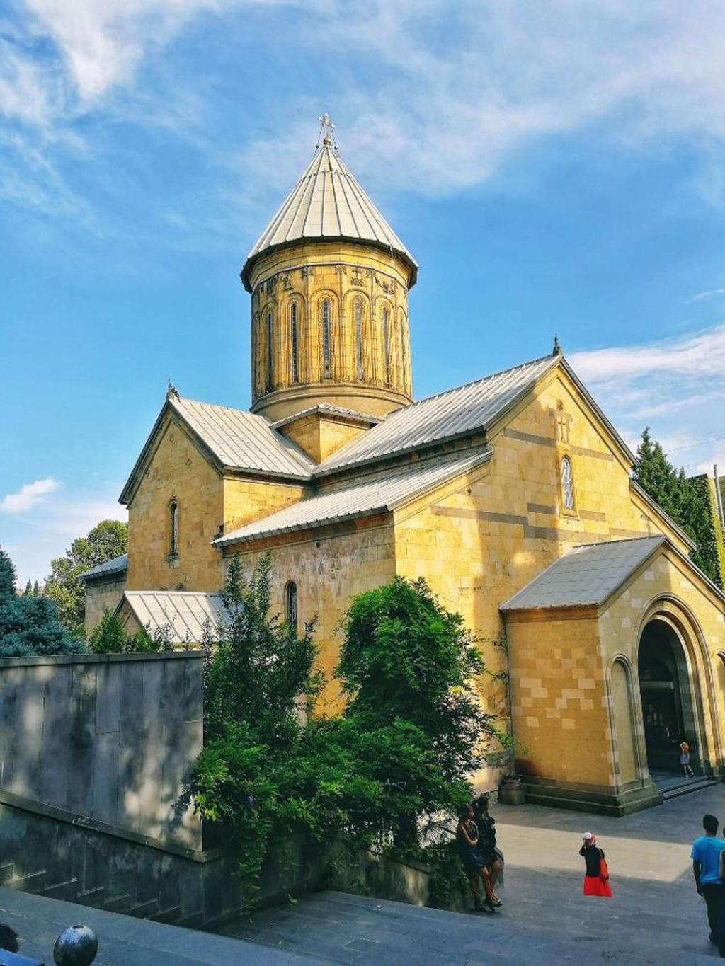 Сиони
