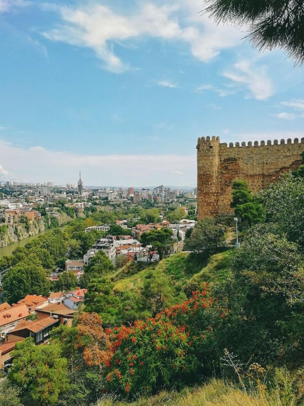 Панорама Тбилиси